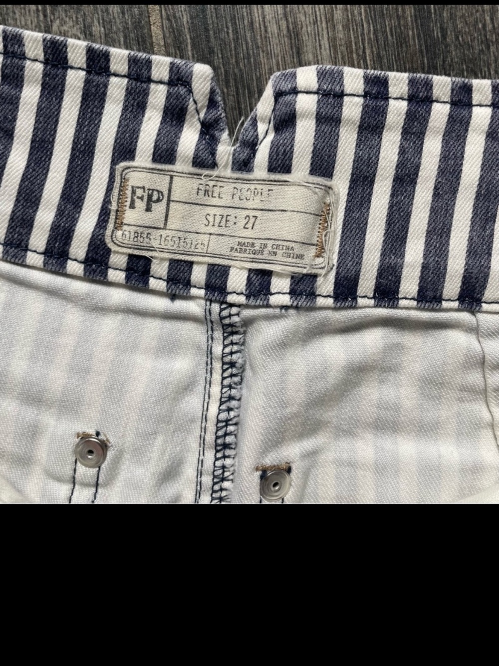 Free People Set striped shorts Purple V-Neck Ruffle Tank Top - Picture 8 of 8